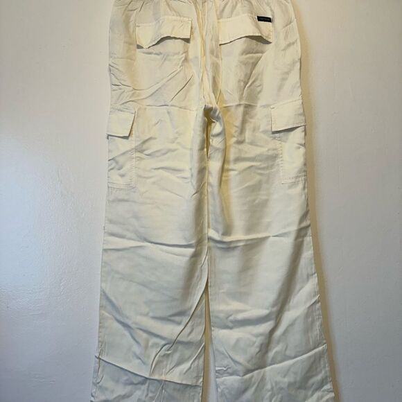 Women’s Sanctuary Cream Cargo Pants size M, NWT - Picture 6 of 10